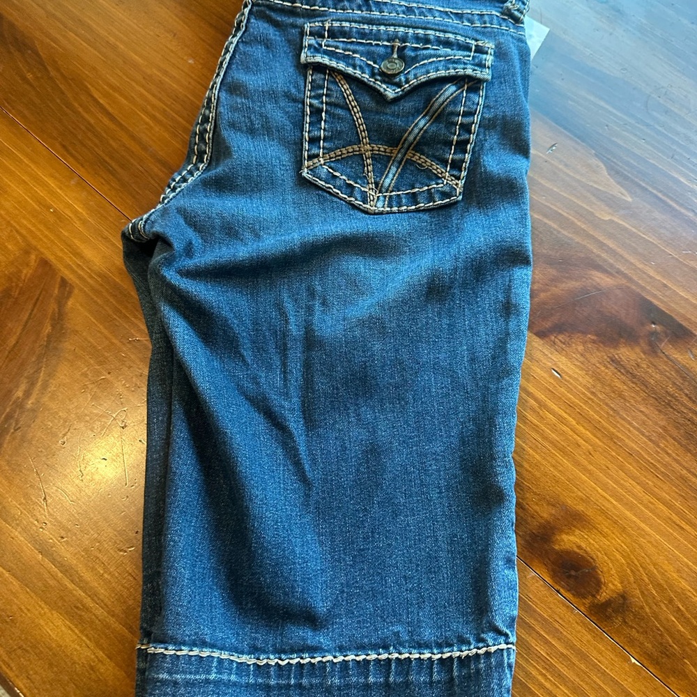 Kut from the Kloth Denim
Bermuda Shorts